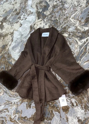 Viral and trending🔥 chocolate brown Katch Me fur sleeve coat size L/XL, brand: Katch Me, condition: New with tags, size: L / UK 16-18, £34.00, £36.40 includes Buyer Protection