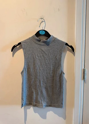 Topshop high neck rib top size 36, merk: Topshop, staat: Heel goed, maat: S / 36 / 8, € 4,00, € 4,90 inclusief Kopersbescherming