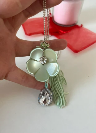 Collana fiore e cristallo vintage - Halskette aus Blumen und Kristallen - collier de fleurs cristaux, brand: Vintage Dressing, condizioni: Ottime, €10.00, €11.20 include la Protezione acquisti