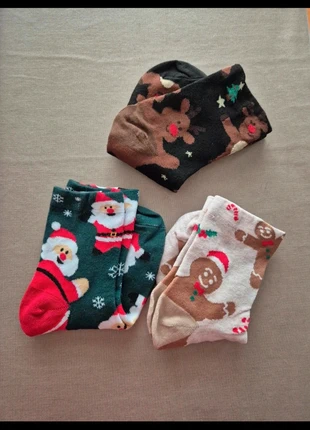 Set 3 paia di calzini natalizi, condizioni: Nuovo senza cartellino, taglia: Taglia unica, €3.50, €4.38 include la Protezione acquisti