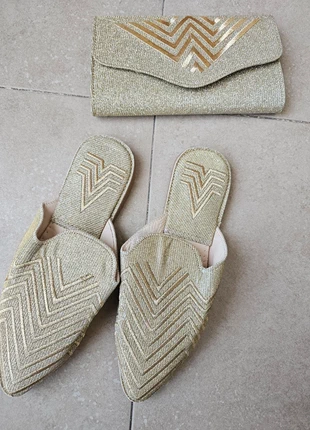 Dames marokkanse schoenen bijhorende tas, staat: Nieuw zonder prijskaartje, maat: 40, € 25,00, € 26,95 inclusief Kopersbescherming