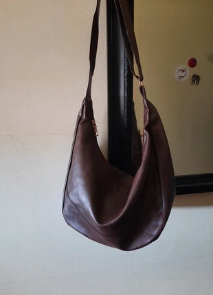 Borsa a sacca marrone mezzaluna, brand: Japan Style, condizioni: Nuovo senza cartellino, €20.00, €21.70 include la Protezione acquisti