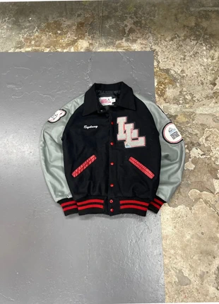 Blouson Teddy USA noir et gris brodé Vintage, marca: Vintage Dressing, estado: Bueno, tamaño: M, 52,00 €, 55,30 € Protección al comprador Pro incluida