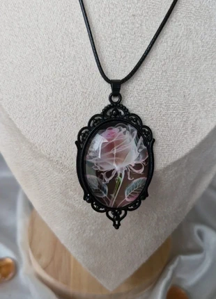 Collier pendentif femme tendance fashion vintage gothique rose, brand: Fashion, condition: New without tags, €9.90, €11.10 includes Buyer Protection Pro