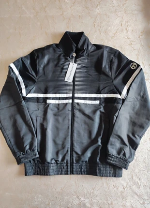 Offrez cette veste sergio tacchini track jacket nema m neuve noire blanche style retro tennis, brand: Sergio Tacchini, condition: New with tags, size: M, €59.00, €62.65 includes Buyer Protection