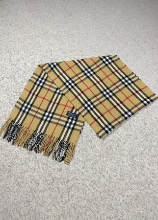 Écharpe Scarf Burberrys Vintage Tartan Beige, marque: Burberrys, état: Bon état, 34,50 €, 36,93 € Protection acheteurs incluse