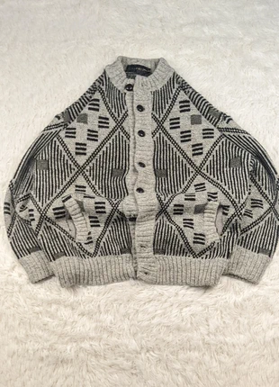 Neuve Mode Cardigan Vintage 90s Geometric Pattern Grey Edition, marque: Vintage Dressing, état: Très bon état, taille: Taille unique, 39,95 €, 42,65 € Protection acheteurs incluse