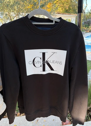 Sweat Calvin Klein, brand: Calvin Klein, condition: Very good, size: S, €15.00, €16.45 includes Buyer Protection
