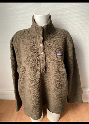 Magnifique pull patagonia sherpa kaki oversize xl, marque: Patagonia, état: Très bon état, taille: XL / 42 / 14, 59,00 €, 62,65 € Protection acheteurs incluse