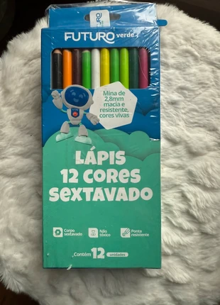 Lot de 6 pack de crayon de couleur, brand: Maison, condition: New with tags, size: One size, €3.99, €4.89 includes Buyer Protection