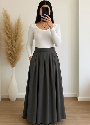 Jupe longue plissée grise – taille haute élégante – coupe ample chic & moderne, staat: Nieuw zonder prijskaartje, maat: S / 36 / 8, € 29,90, € 32,10 inclusief Kopersbescherming Pro