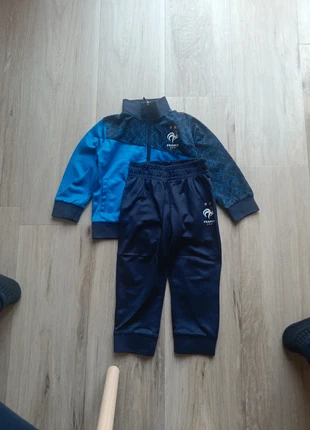 Veste + pantalon jogging FFF, brand: FFF, condizioni: Buone, taglia: 3 anni / 98 cm, €4.00, €4.90 include la Protezione acquisti