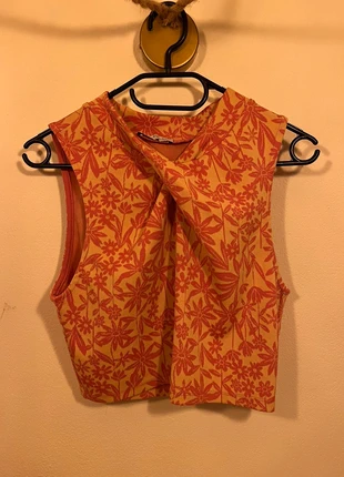 Zara - haut court, marque: Zara, état: Très bon état, taille: L / 40 / 12, 5,00 €, 5,95 € Protection acheteurs incluse