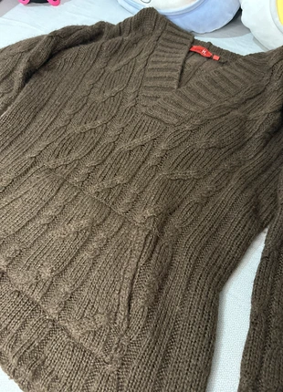 brown wool hooded sweater with pocket, long sleeves and V neckline, brand: Vintage Dressing, condizioni: Ottime, taglia: L / IT 44 / EU 40, €8.00, €9.10 include la Protezione acquisti