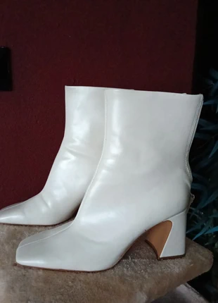 Elegant design laarzen 38, merk: non-merk, staat: Nieuw zonder prijskaartje, maat: 38, € 5,00, € 5,95 inclusief Kopersbescherming