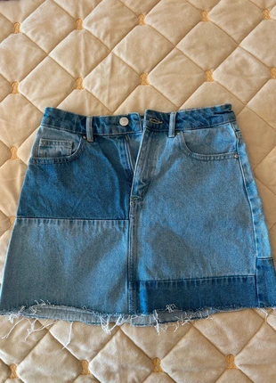 Jupe mini en jean, denim, EU34-36, marque: Sinsay, état: Neuf sans étiquette, taille: S / 36 / 8, 10,00 €, 11,20 € Protection acheteurs incluse