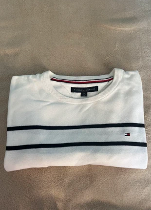 Pull | Tommy Hilfiger | Taille S, marque: Tommy Hilfiger, état: Bon état, taille: S, 15,00 €, 16,45 € Protection acheteurs incluse