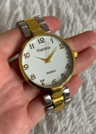 Montre Capricie unisexe cadran blanc bracelet or/argent rond acier inoxydable neuve, brand: Capricie, condition: New without tags, size: One size, €5.00, €5.95 includes Buyer Protection