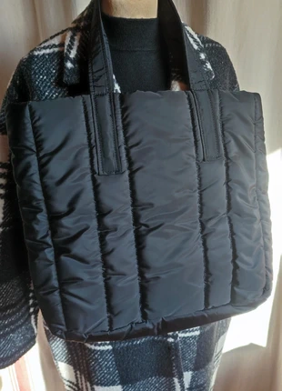 Tote bag noir matelassé, brand: Pimkie, condizioni: Ottime, €6.00, €7.00 include la Protezione acquisti