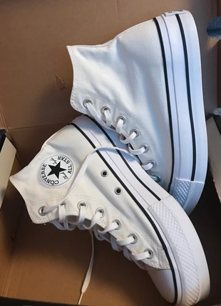 🔝 baskets plate-forme converse blanche écru 39, brand: Converse, condition: Very good, size: 39, €40.00, €42.70 includes Buyer Protection