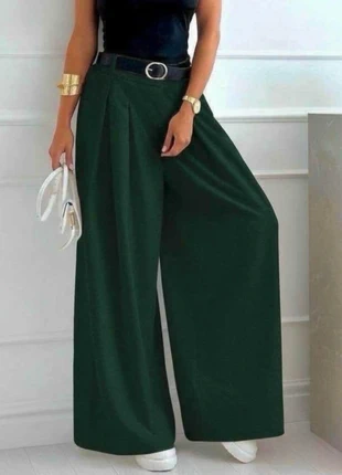 Pantalon taille 42 coloris vert avec ceinture, marque: sans marque, état: Neuf avec étiquette, taille: XL / 42 / 14, 25,00 €, 26,95 € Protection acheteurs (Pro) incluse