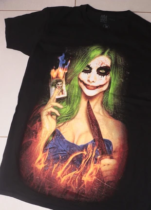 t-shirt vintage grunge gothique, merk: LOOK, staat: Nieuw zonder prijskaartje, maat: S / 36 / 8, € 5,00, € 5,95 inclusief Kopersbescherming