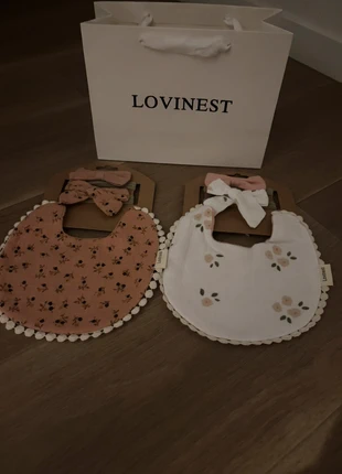 Lot de bavoirs Lovinest, brand: Lovinest, condizioni: Nuovo senza cartellino, €15.00, €16.45 include la Protezione acquisti