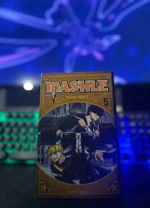 Mashle tome 5, état: Neuf sans étiquette, 7,30 €, 8,37 € Protection acheteurs incluse