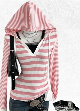 Haut y2k rayé rose à capuche, brand: y2k, condizioni: Nuovo senza cartellino, taglia: S / IT 40 / EU 36, €25.00, €26.95 include la Protezione acquisti