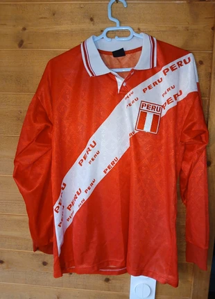 Maillot football Pérou vintage 80s, marque: Football, état: Bon état, taille: M, 19,00 €, 20,65 € Protection acheteurs incluse