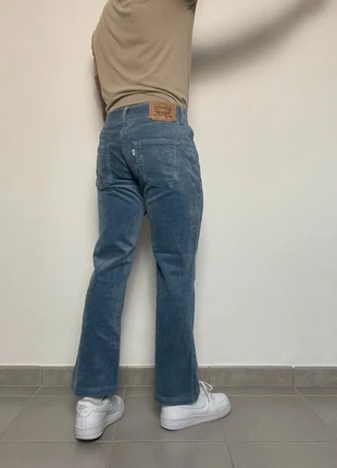 Pentalon Levi's 525 homme W28 L32 coupe pattes d'elephant effet velour couleur bleu 98% coton (J183), marque: Levi's, état: Très bon état, taille: W28 | FR 38, 24,99 €, 26,94 € Protection acheteurs (Pro) incluse