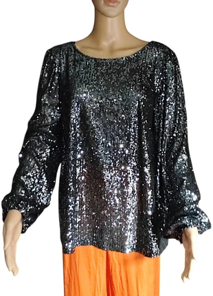 Blouse de soirée a strass. F&F. Taille 44. En très bon état, brand: F&F, condizioni: Ottime, taglia: XXL / IT 48 / EU 44, €8.00, €9.10 include la Protezione acquisti Pro