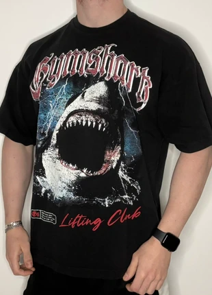 Gymshark Shark T-shirt noir - Taille M, marque: Gymshark, état: Neuf sans étiquette, taille: M, 32,00 €, 34,30 € Protection acheteurs (Pro) incluse