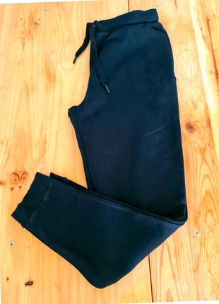 Jogging homme Fila taille S noir, marque: FILA, état: Très bon état, taille: S, 7,00 €, 8,05 € Protection acheteurs incluse