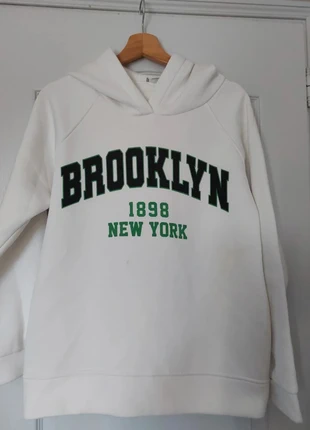 Sweat à capuche blanc taille M, marque: Made In Italy, état: Très bon état, taille: M, 10,00 €, 11,20 € Protection acheteurs incluse