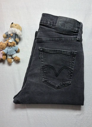 Jean Levis High Waisted Mom - Coupe large droite 🇺🇸, marke: Levi's, zustand: Sehr gut, größe: L / 40 / 12, 40,00 €, 42,70 € beinhaltet Vinted-Käuferschutz Pro