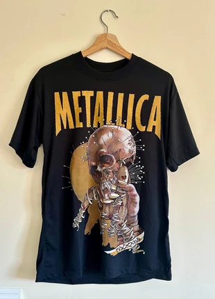T-shirt Metallica, brand: Metallica, condizioni: Nuovo con cartellino, taglia: M / IT 42 / EU 38, €10.00, €11.20 include la Protezione acquisti