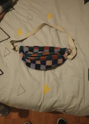 Sac banane sac Bandoulière à vendre, état: Neuf sans étiquette, 2,00 €, 2,80 € Protection acheteurs incluse