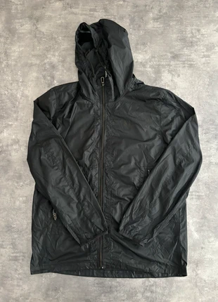 Under Armour Track Jacket All Black Simple Style Vintage, brand: Under Armour, condizioni: Ottime, taglia: XL, €20.00, €21.70 include la Protezione acquisti