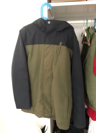 Veste de ski QuickSilver, brand: Quicksilver, condition: Good, size: 12 years / 152 cm, €10.00, €11.20 includes Buyer Protection