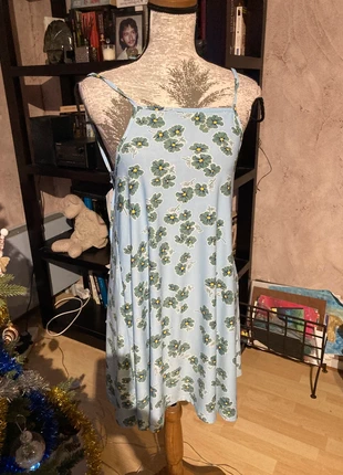 Très jolie robe taille S, brand: Lefties, condizioni: Nuovo senza cartellino, taglia: S / IT 40 / EU 36, €7.00, €8.05 include la Protezione acquisti