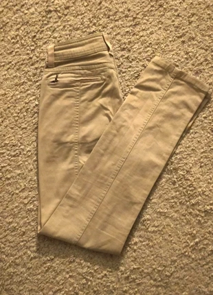 Jean beige Burton femme, taille 36, marque: Burton, état: Très bon état, taille: S / 36 / 8, 9,00 €, 10,15 € Protection acheteurs incluse