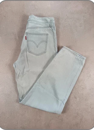 Jean Levi's taille haute coupe large | 100% coton bleu clair | taille 38 FR femme, brand: Levi's, condition: Satisfactory, size: M / 38 / 10, €4.90, €5.85 includes Buyer Protection Pro
