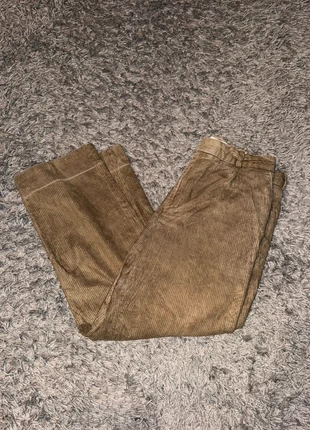 Pantalon En Velours Côtelé / Corduroy kaki coton cotelé coupe regular taille 44, marque: Vintage Dressing, état: Très bon état, taille: W34 | FR 44, 12,00 €, 13,30 € Protection acheteurs incluse