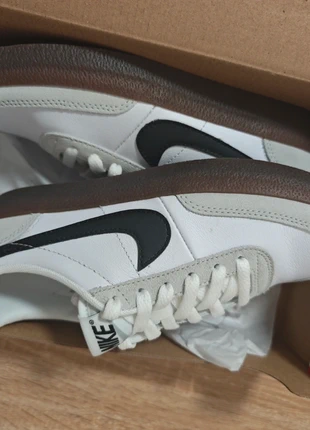 Sneakers nike taglia 36.5 donna, brand: Nike, condizioni: Nuovo con cartellino, taglia: 36.5, €37.00, €39.55 include la Protezione acquisti Pro