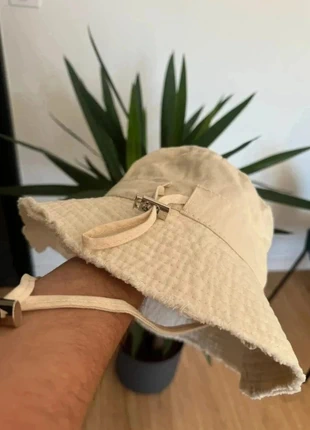 Bob Baroudeur Effiloché Beige, marque: Boutique Parisienne, état: Neuf sans étiquette, taille: Taille unique, 11,90 €, 13,20 € Protection acheteurs (Pro) incluse