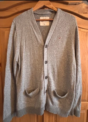 Hollister Grey Knit Cardigan (XL). Box E, brand: Hollister, condition: Good, size: XL, £4.99, £5.94 includes Buyer Protection