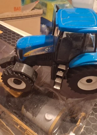 New holland, marque: New Holland, état: Bon état, taille: Taille unique, 35,00 €, 37,45 € Protection acheteurs incluse