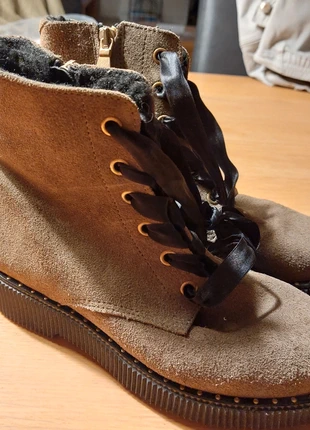 Enkellaarsjes Fashion Style, marque: Fashion Style, état: Très bon état, taille: 36, 5,00 €, 5,95 € Protection acheteurs incluse