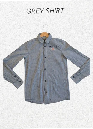 Chemise Grise Et Bleu Manches Longues A Rayures Taille 14ans - Garçon, marque: Gaastra, état: Très bon état, taille: 14 ans / 164 cm, 6,50 €, 7,53 € Protection acheteurs incluse